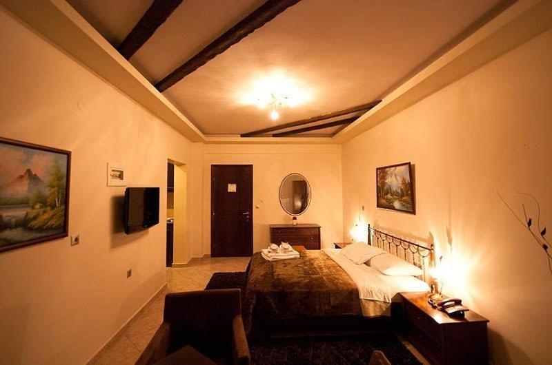 Nostos Hotel Като-Лутракі Номер фото