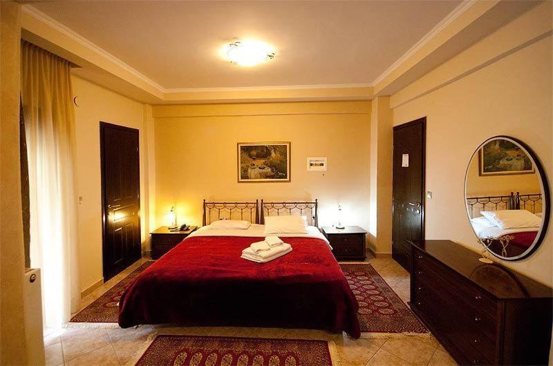 Nostos Hotel Като-Лутракі Номер фото