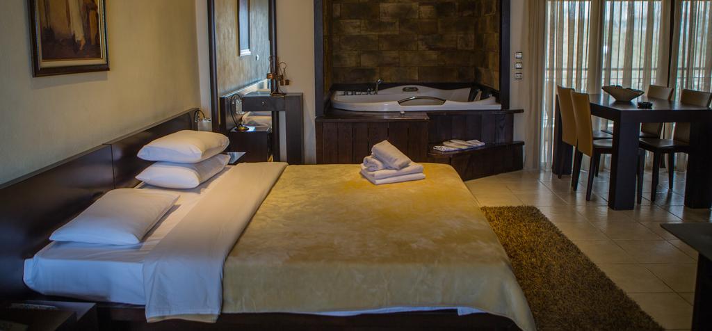 Nostos Hotel Като-Лутракі Екстер'єр фото