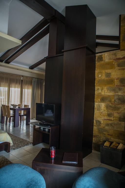 Nostos Hotel Като-Лутракі Екстер'єр фото