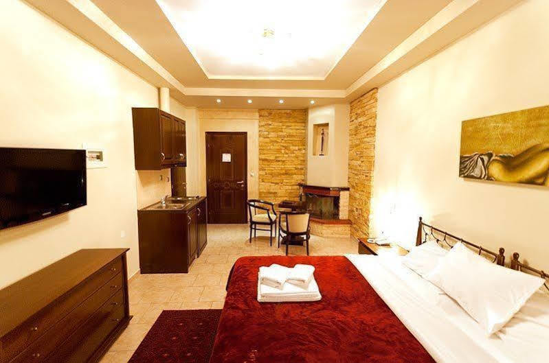Nostos Hotel Като-Лутракі Екстер'єр фото